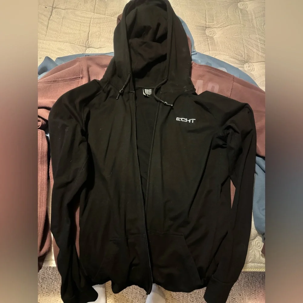 ECHT form fitting zip up - Picture 1 of 1